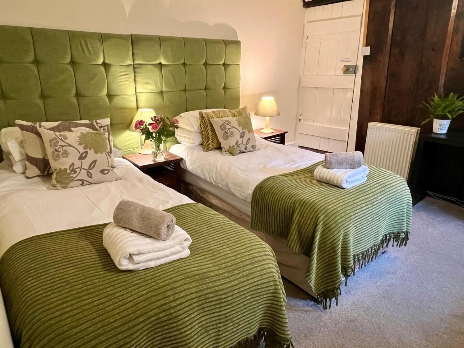 Dolgun Uchaf Historic B&B And Cottages In Snowdonia Dolgellau Kültér fotó