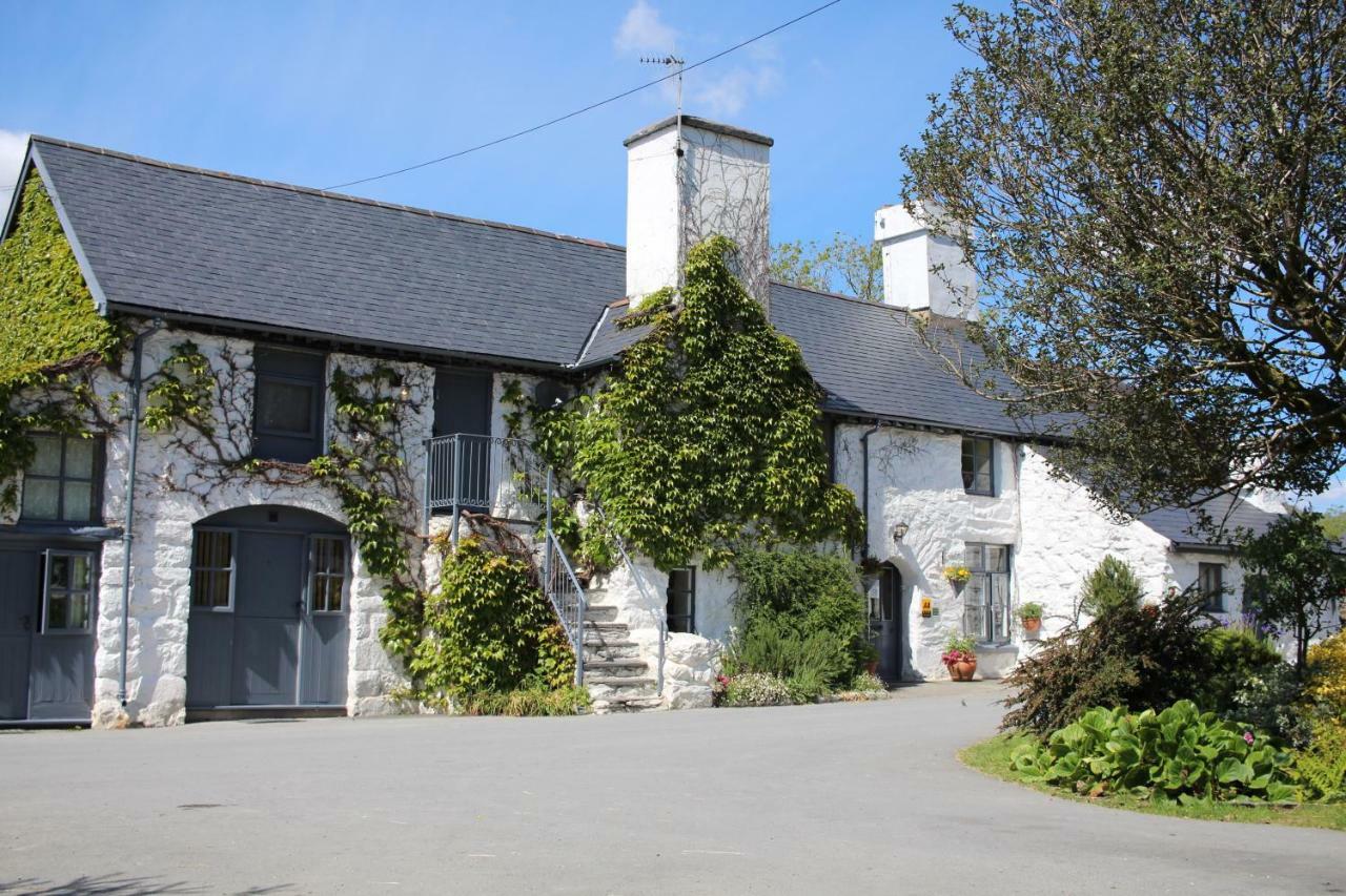 Dolgun Uchaf Historic B&B And Cottages In Snowdonia Dolgellau Kültér fotó